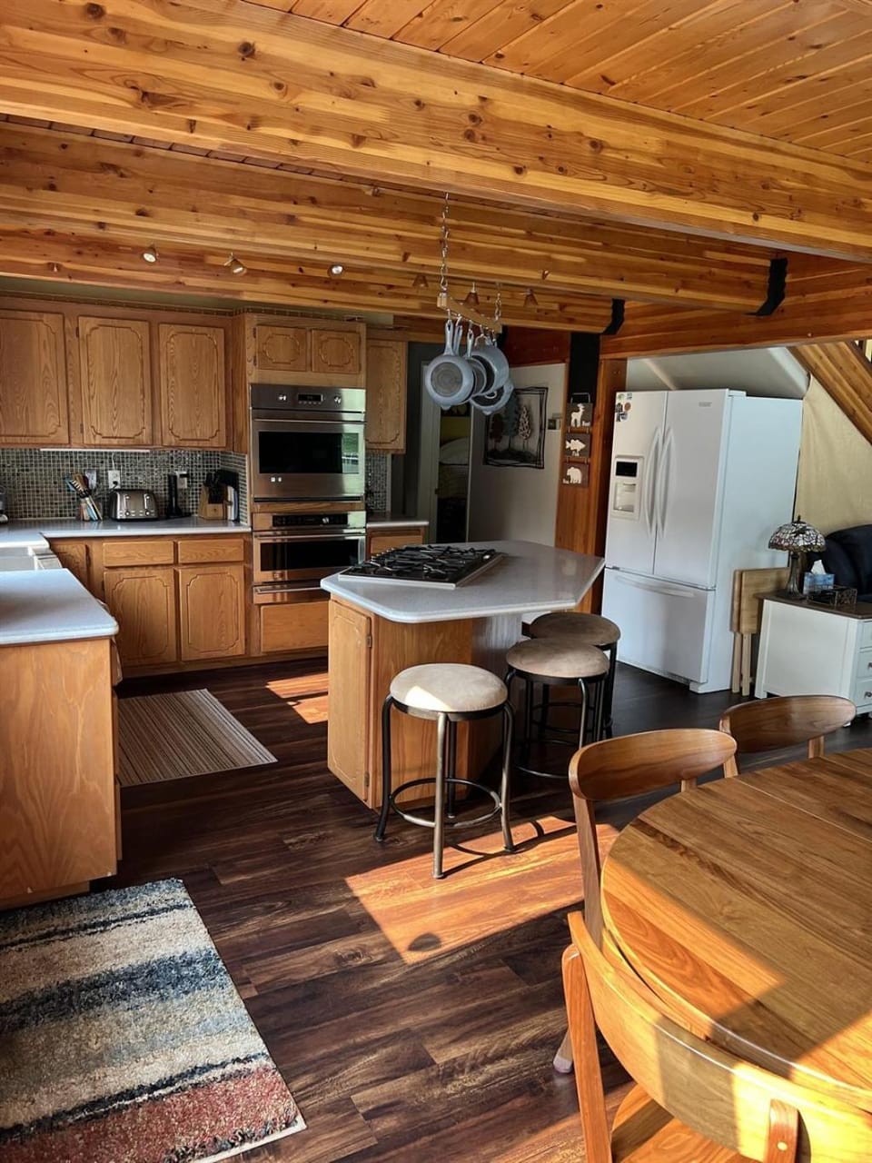 Catch'em AK - Kenai Lodge Chalet in Sterling