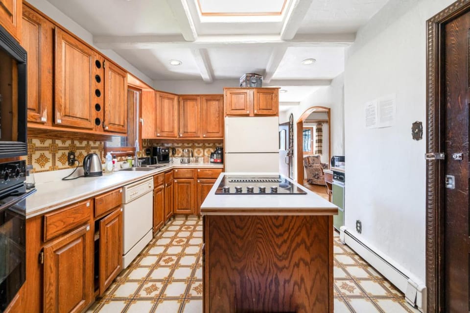 Comfortable 1BR Stay in Central Vancouver Vacation rental in Vancouver