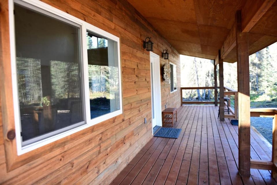 Soldotna Creek Lodge House in Ridgeway
