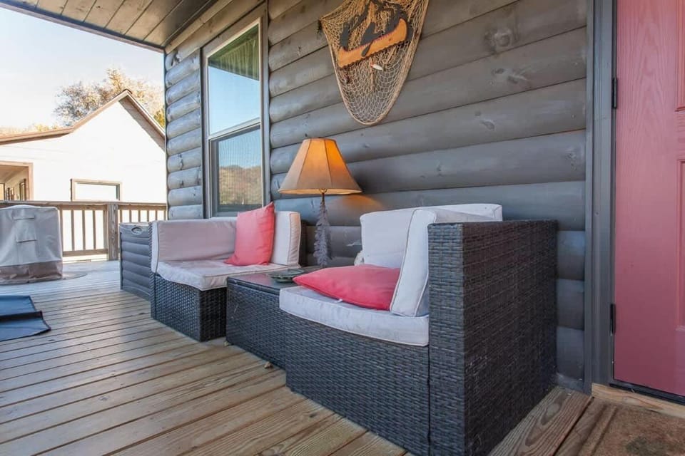 Patio, Seating area