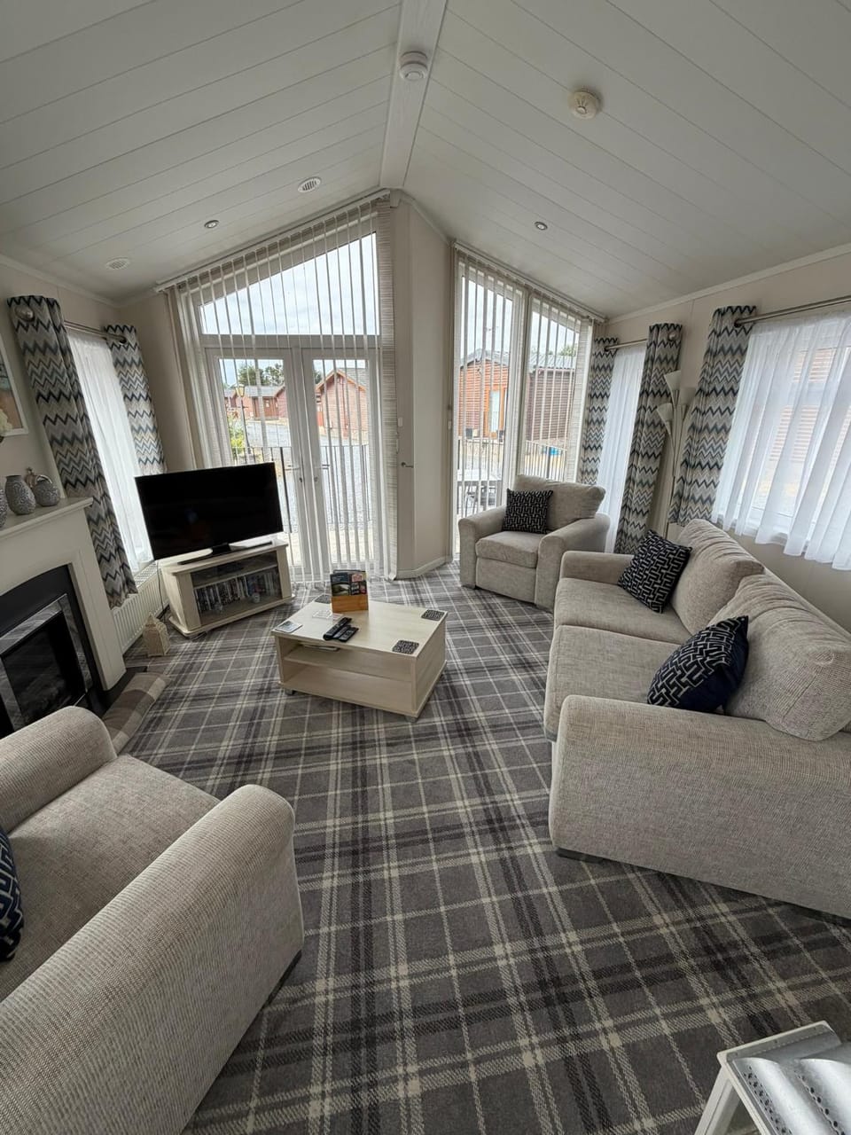 TV and multimedia, Living room
