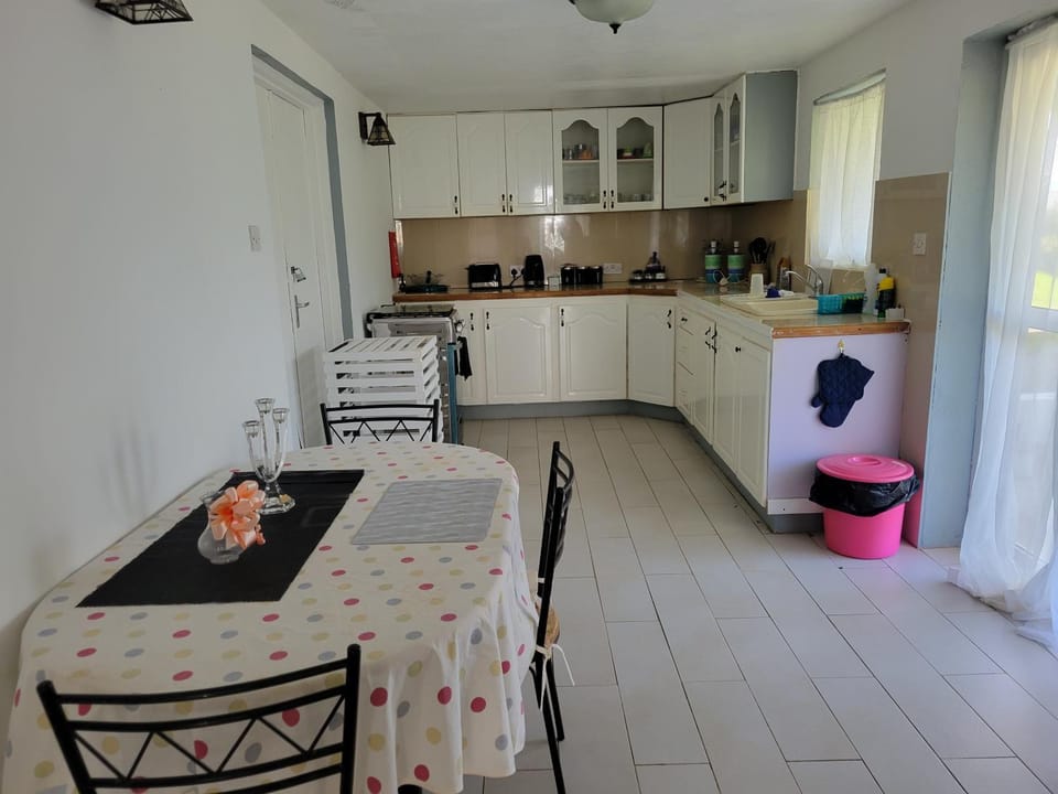 A Serene Studio Apartment in Caribbean