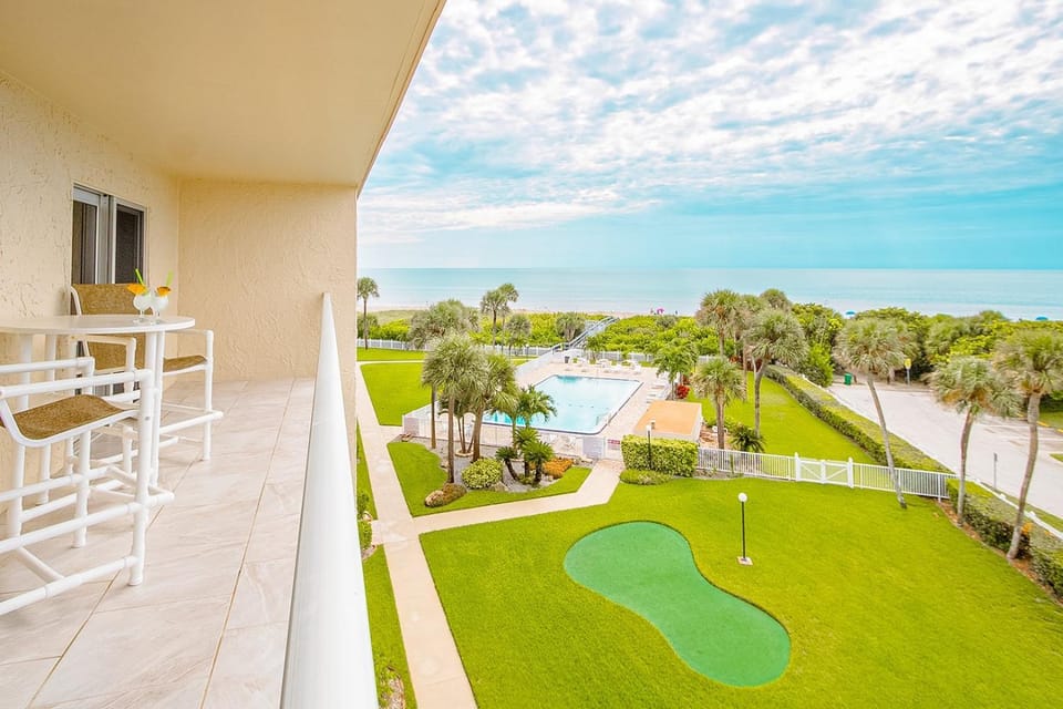 Day, Garden, Minigolf, View (from property/room), Balcony/Terrace, Garden view, Pool view, Sea view, Swimming pool
