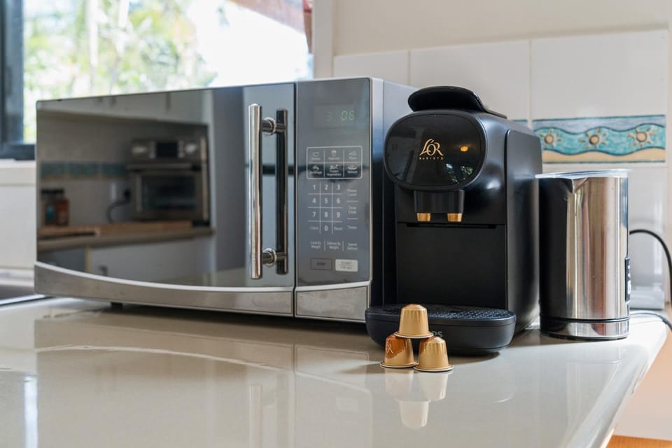 Coffee/tea facilities, minibar, toaster