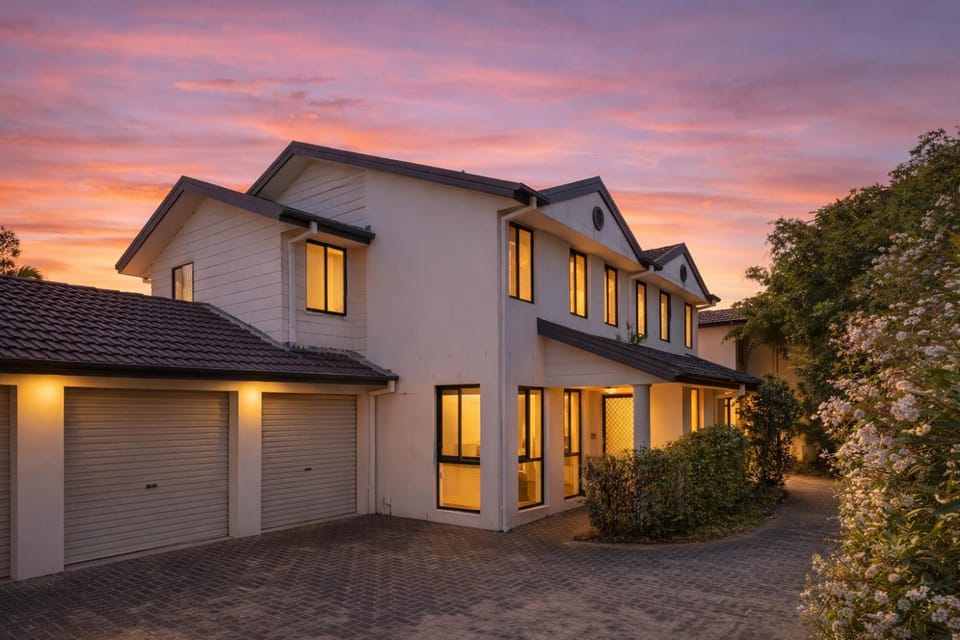 Property building, Day