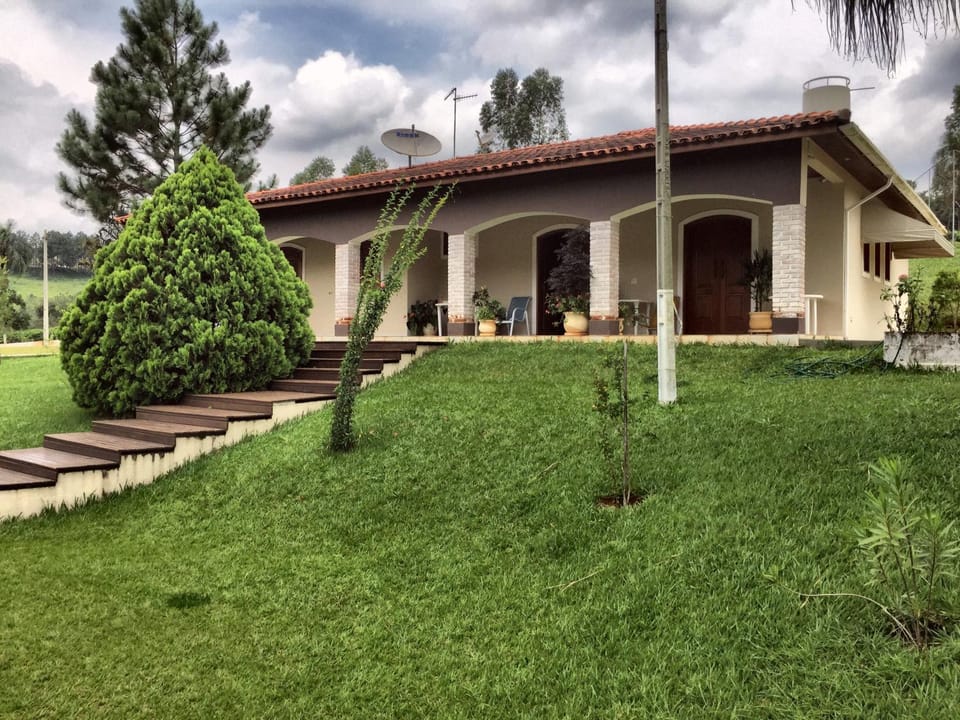 Property building, Garden, Balcony/Terrace