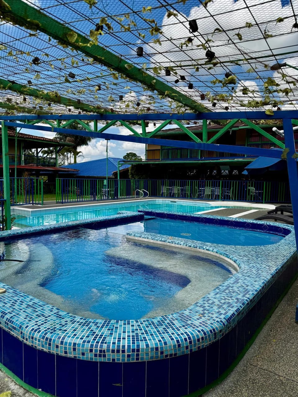 Swimming pool