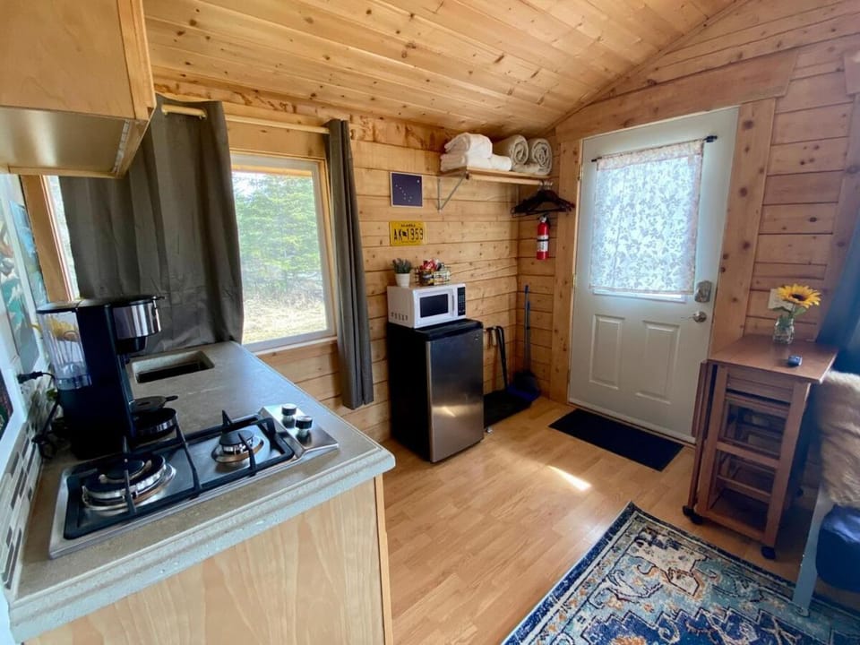 Rustic Moose Cabin at Moose Tracks Lodging Cabin in Alaska