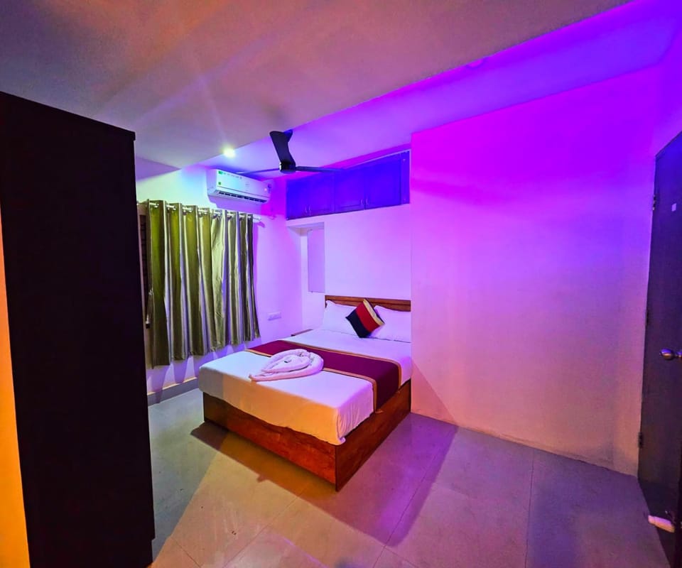 Cascade View Bed and Breakfast in Kochi