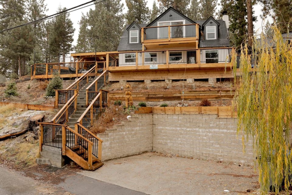 Property building, Day