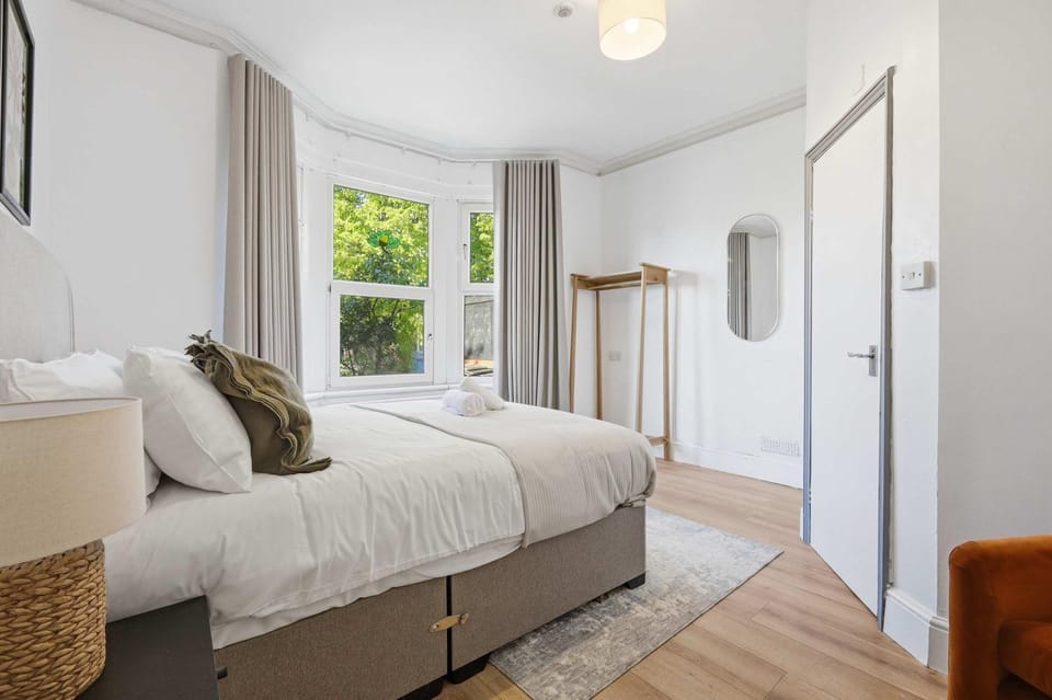The Forest- Blackwood Bed and Breakfast in Cambridge