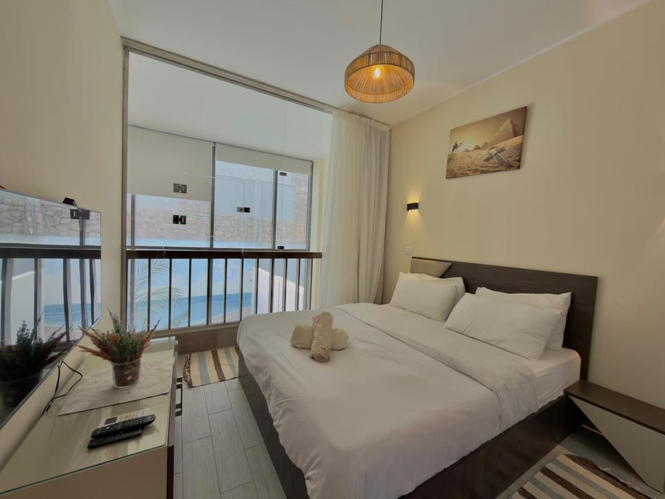 1 Bedroom Duplex with a private heated pool Apartment in Hurghada