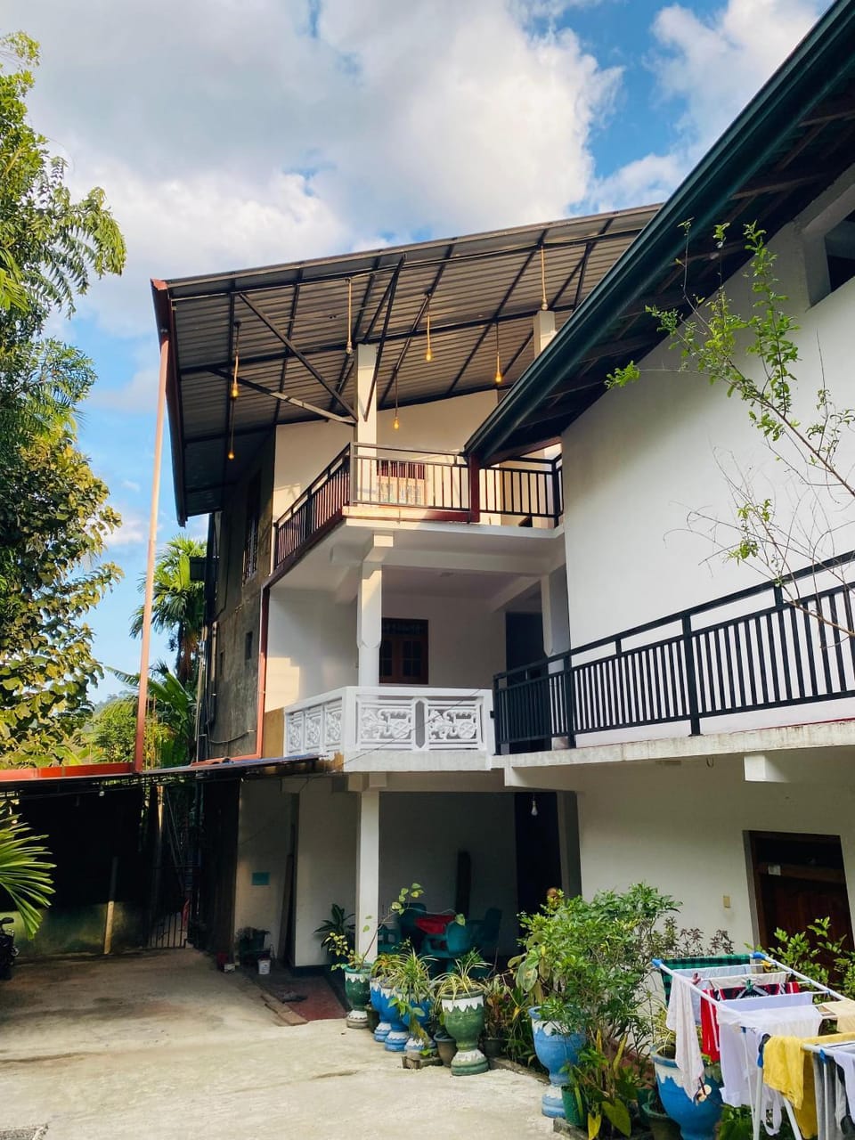 Sawmya Guest House Bed and Breakfast in Uva Province, Sri Lanka