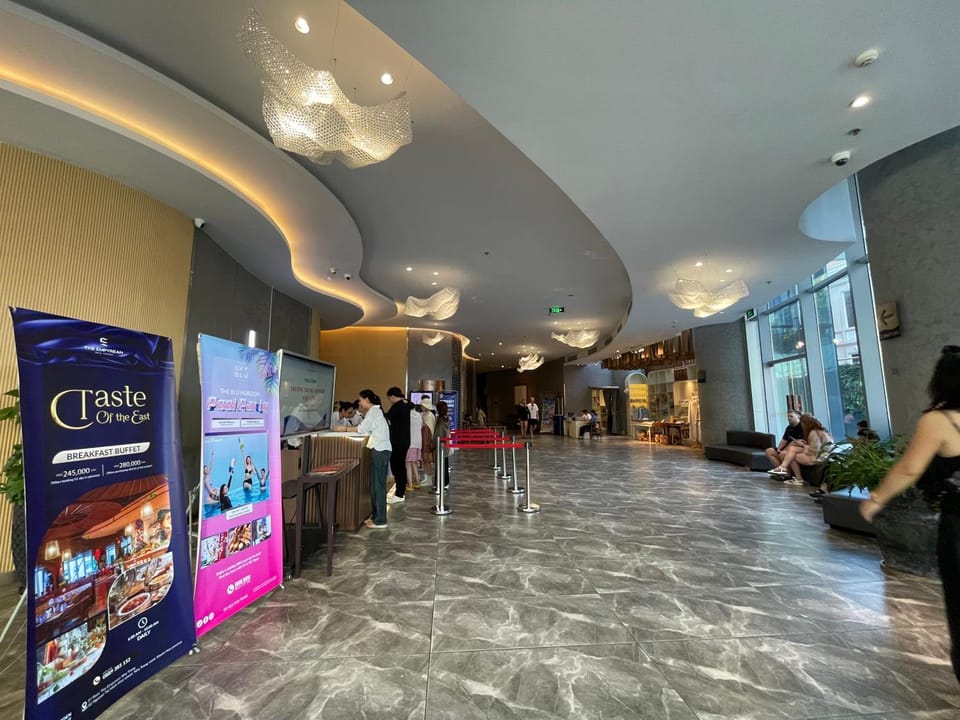 People, Lobby or reception, group of guests