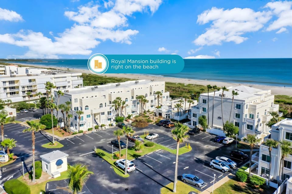 Property building, Nearby landmark, Day, Bird's eye view, Other, Beach, Sea view, Street view, Location, Parking