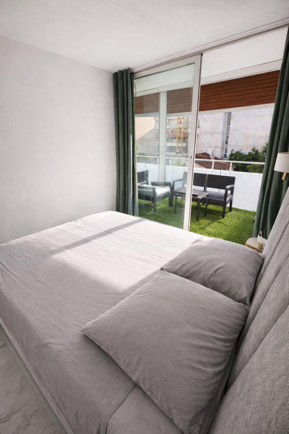 Beach 2 min AC 4 guests Train 50 m Apartment in Roquebrune-Cap-Martin