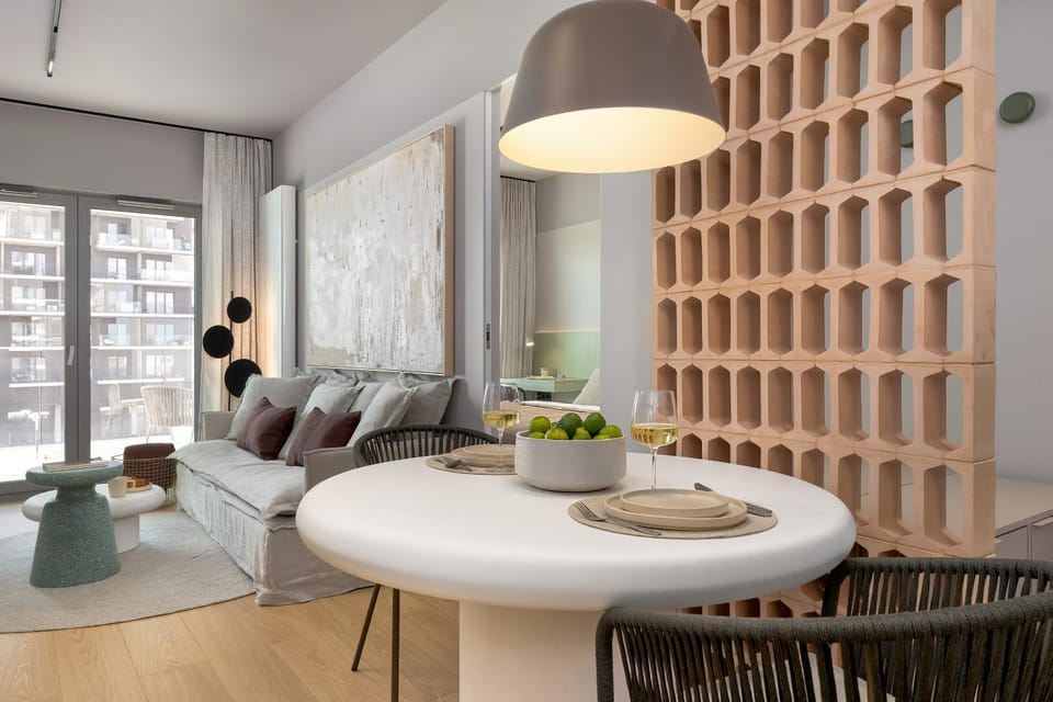 Living room, Photo of the whole room, Seating area, Dining area