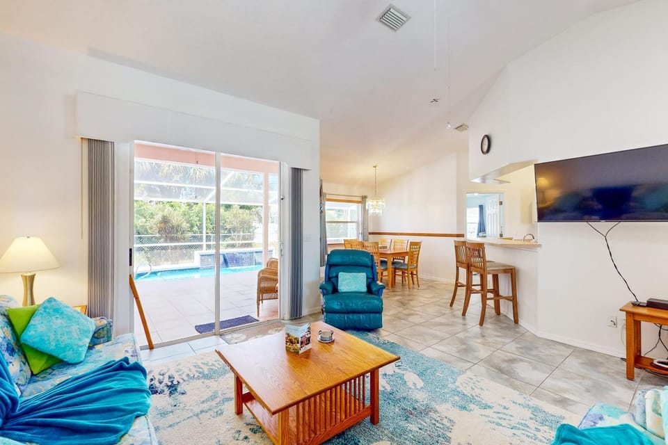 Living room, Other, Seating area, Dining area, Evening entertainment, Pool view, sunbed