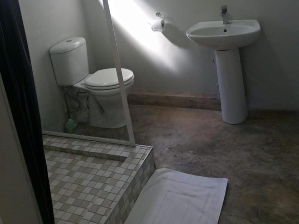 Waveside Guesthouse Bed and Breakfast in Durban