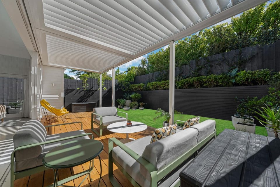 The Norfolk Nest by Bespoke Stays House in Auckland
