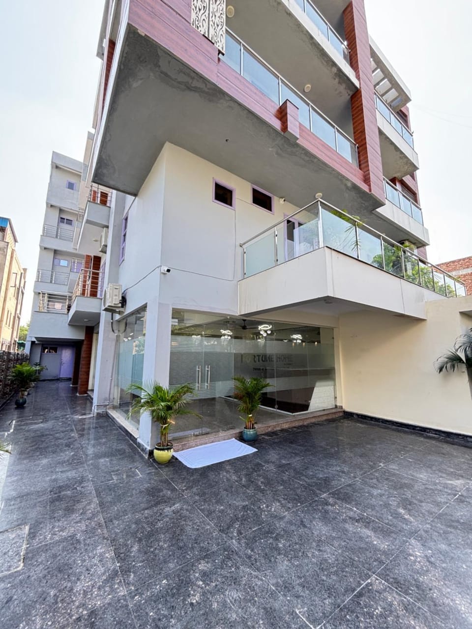 Property building, Patio