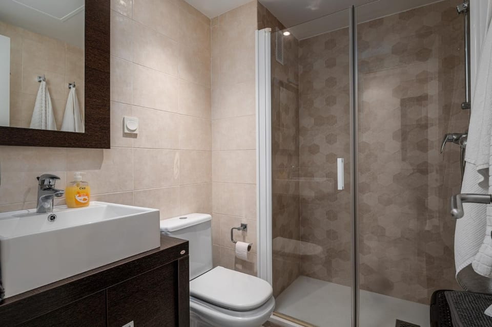 Bathroom, Living room