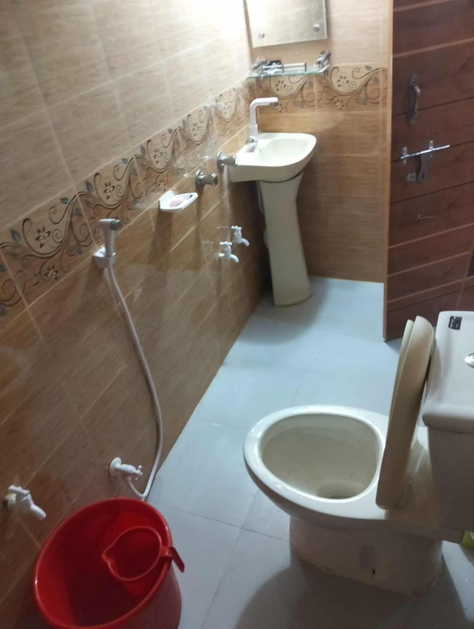 Hotel Runway View Apartment in Dhaka