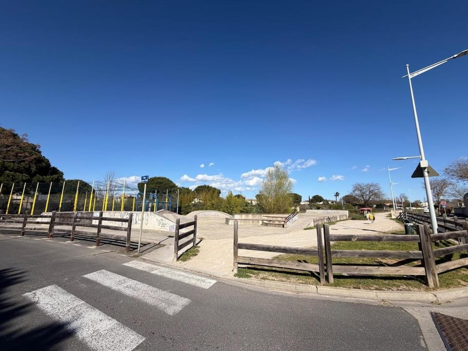 Nearby landmark