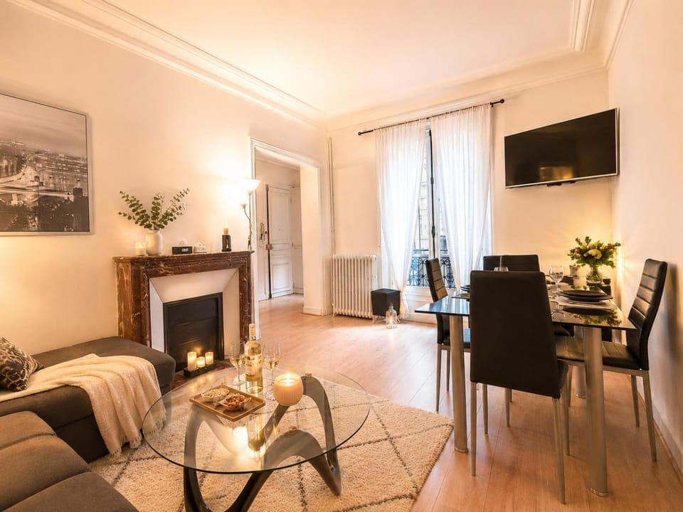 Champs Élysées apartment 8 Apartment in Paris