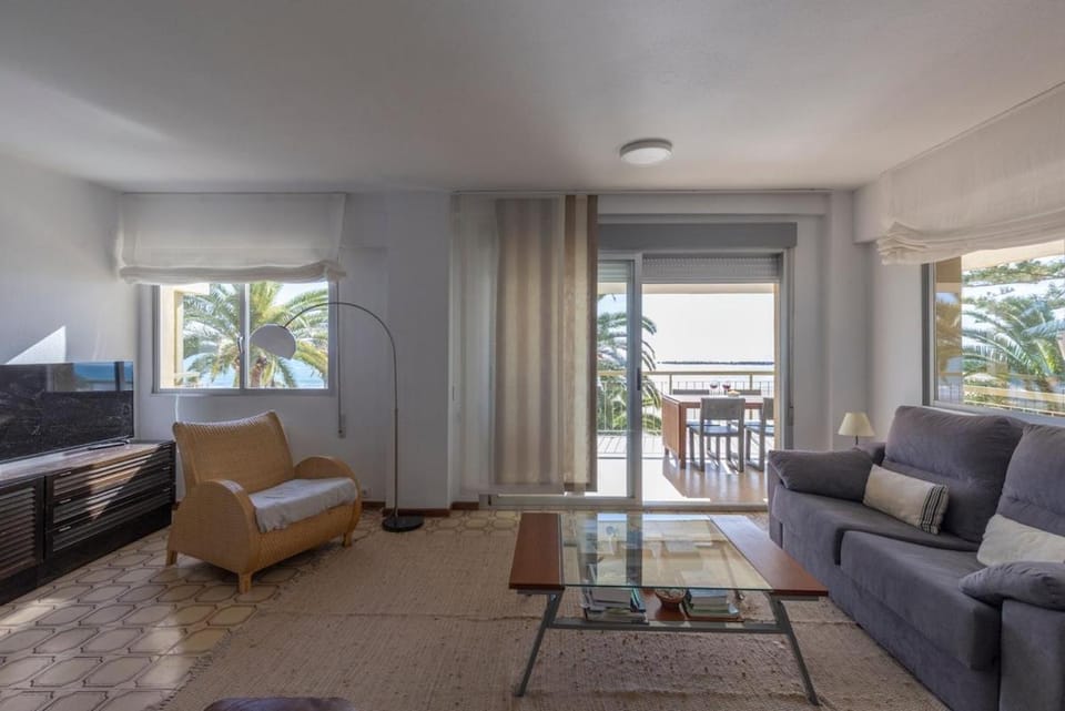 Apartamento en primera línea de mar Apartment in Benicàssim