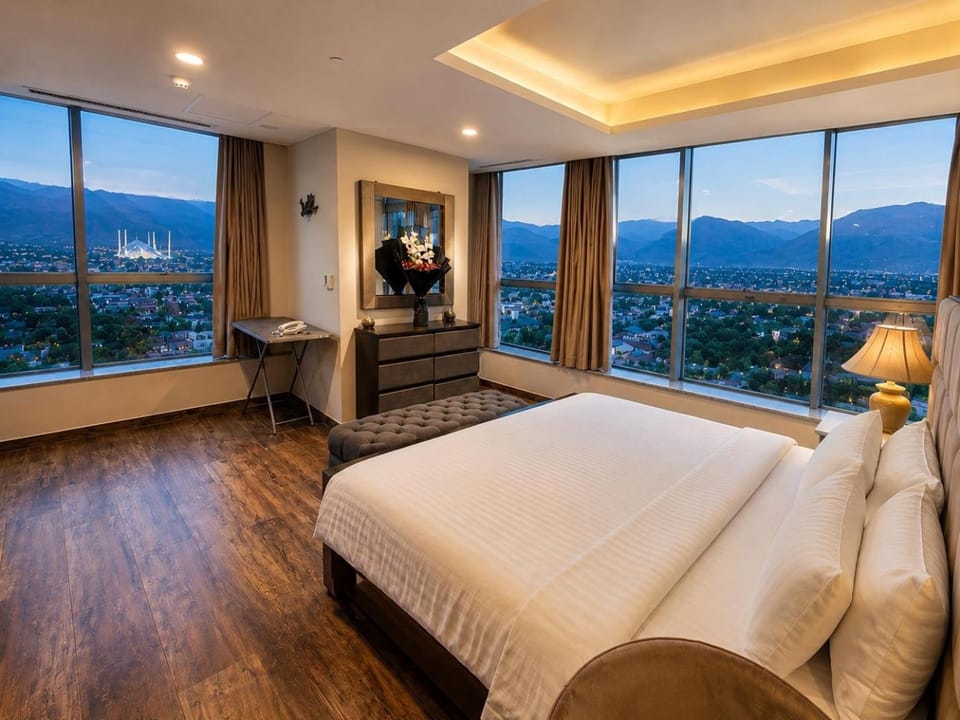 Bed, Natural landscape, Photo of the whole room, Bedroom, Mountain view