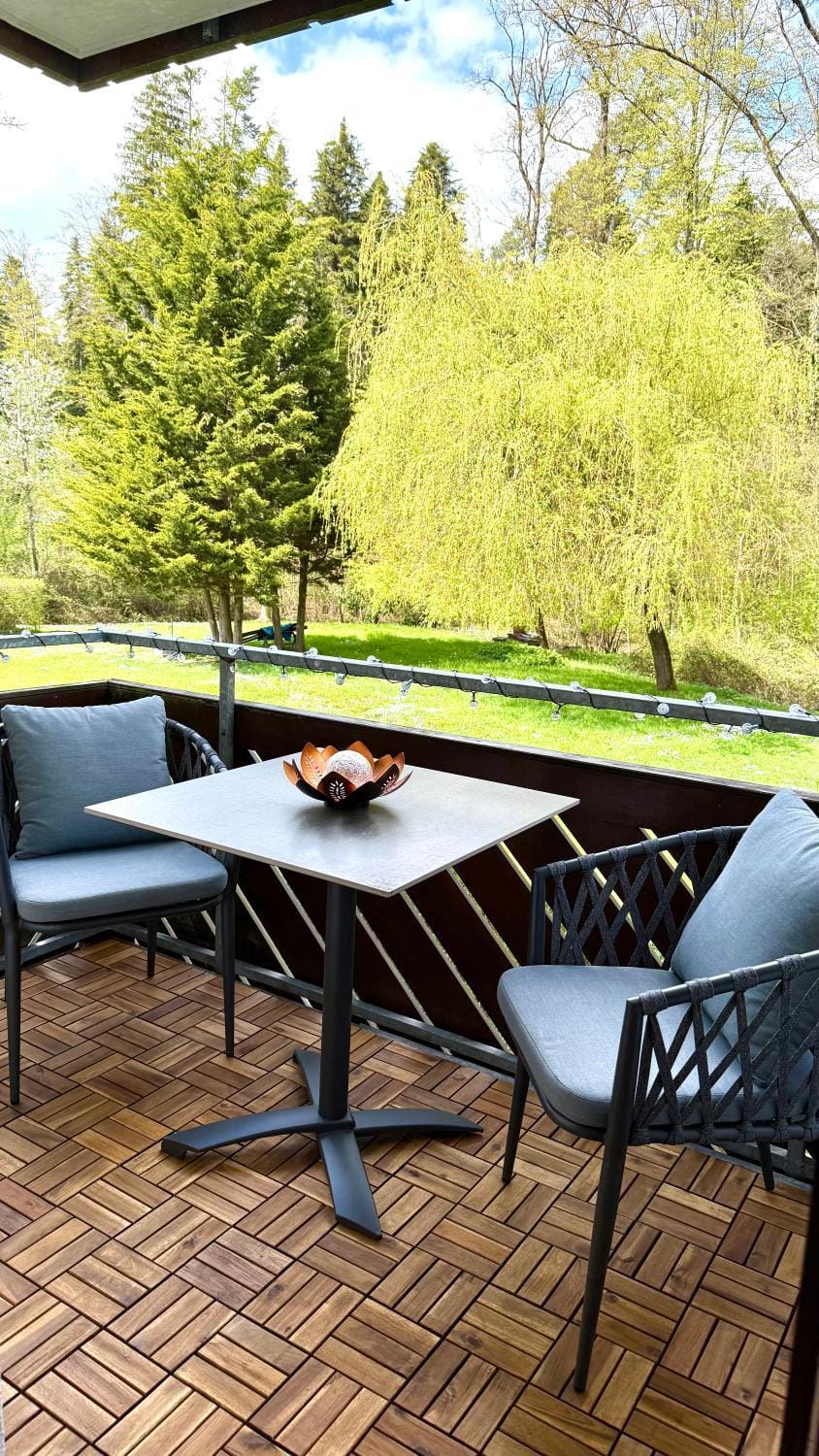 Patio, Garden, View (from property/room), Balcony/Terrace, Seating area, Dining area, Garden view