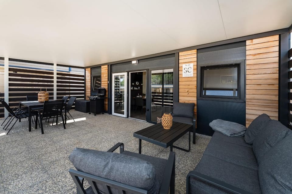 Patio, BBQ facilities, Balcony/Terrace, Seating area