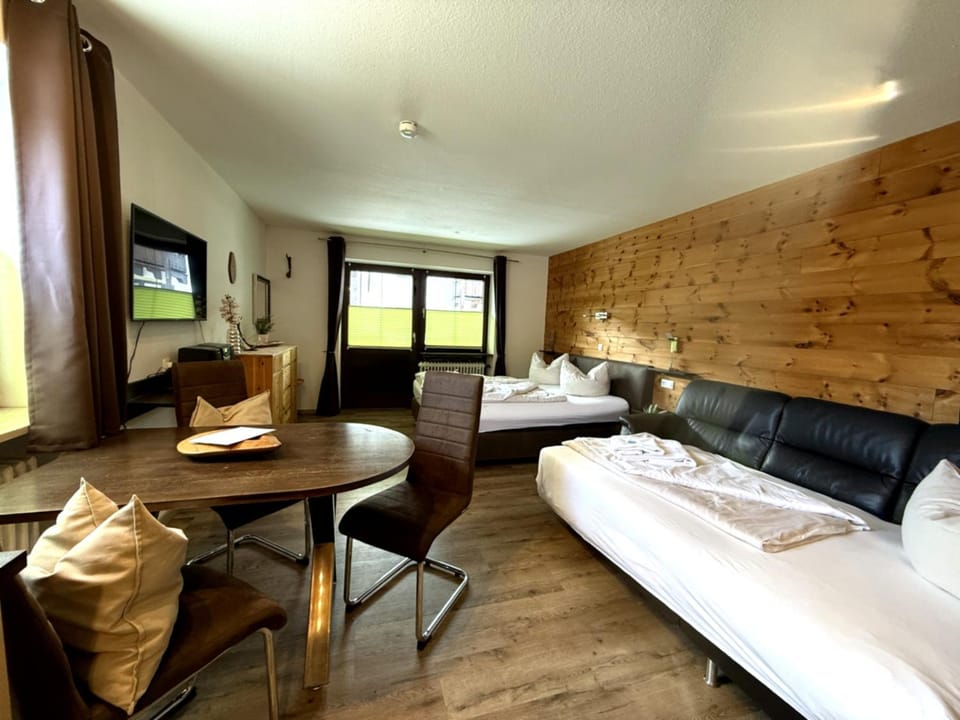 Seating area, Bedroom