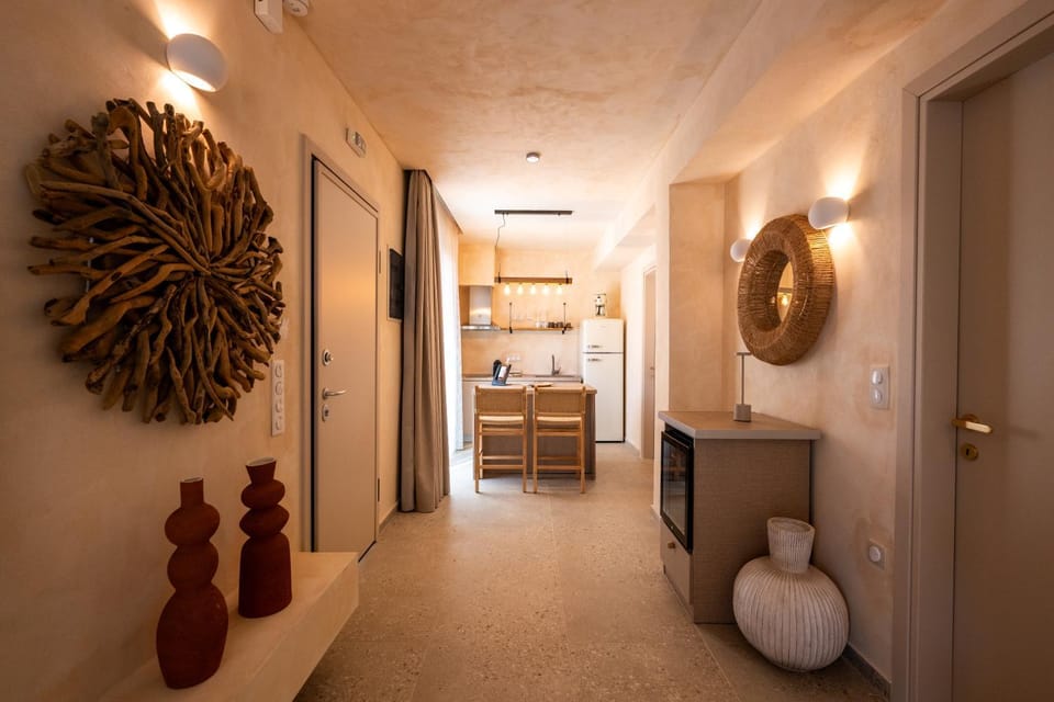 Terra Elea Luxury Pool Suite Gaia House in Nikiti