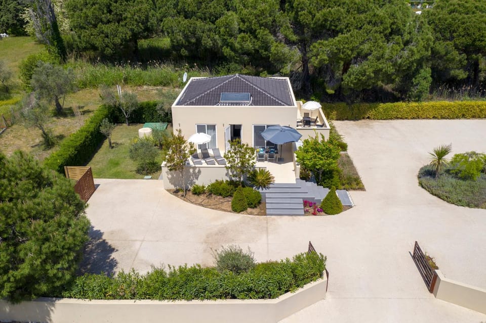 Bird's eye view, Garden view