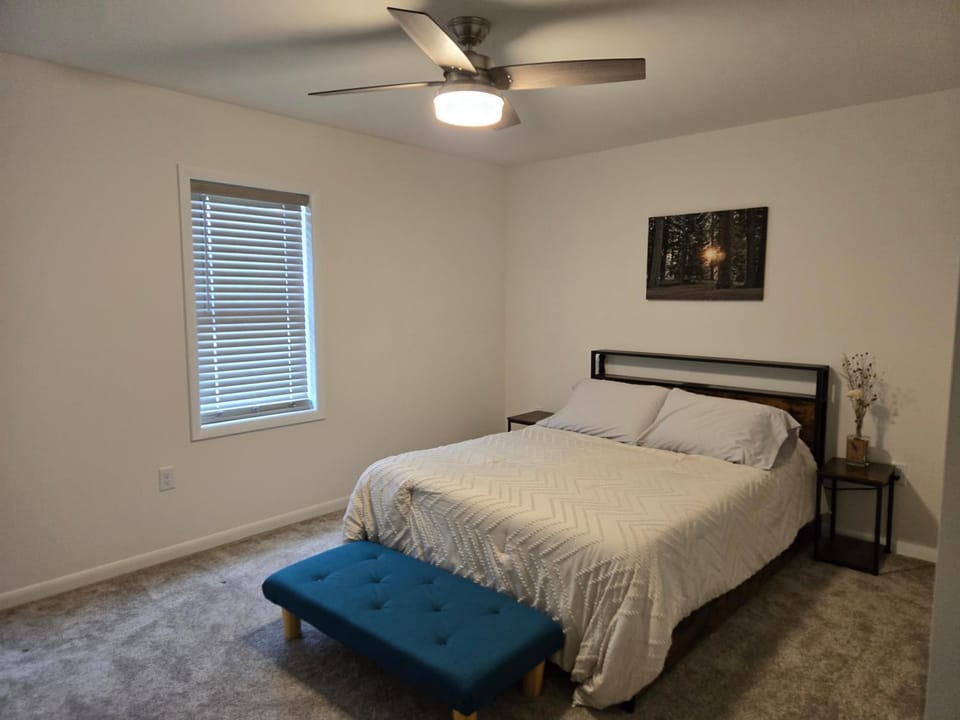 Bed, Bedroom