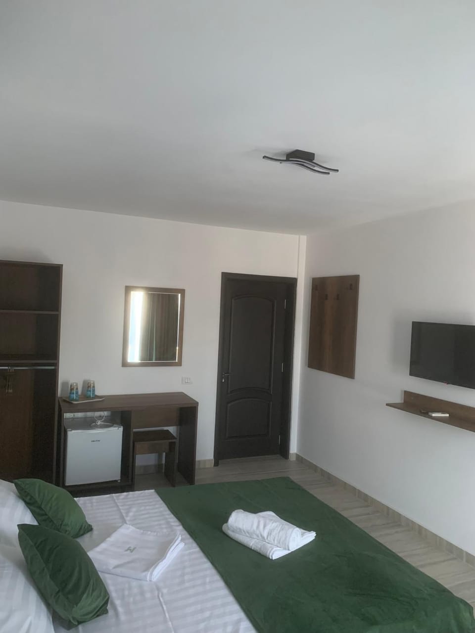 CasaBlanca &Alberto Guest House Costinesti Bed and Breakfast in Constanța County