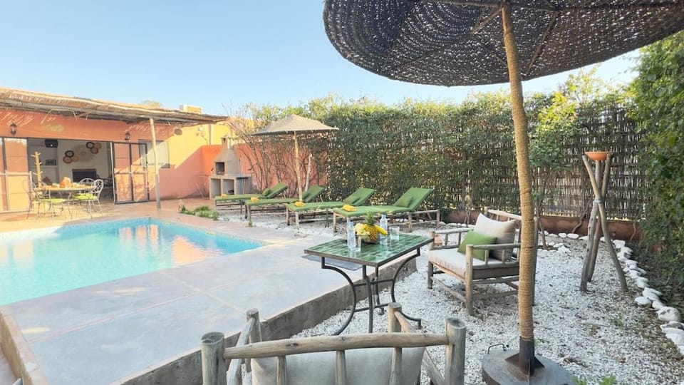 BEST Villa with Private Pool, 9 Minutes from Downtown Villa in Marrakesh