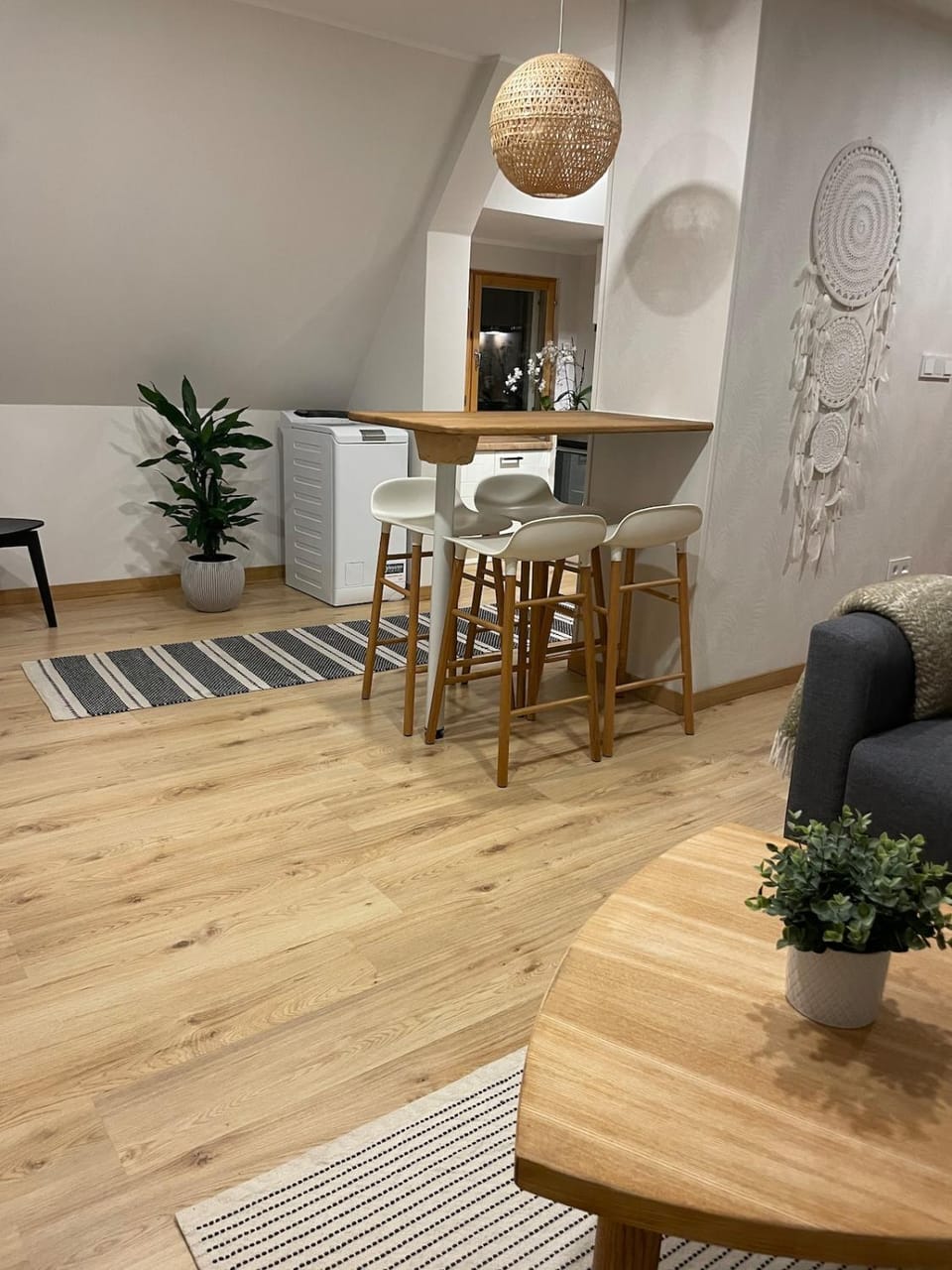 Cozy 1 Bedroom Apartment with Balcony & City Views Apartment in Tallinn