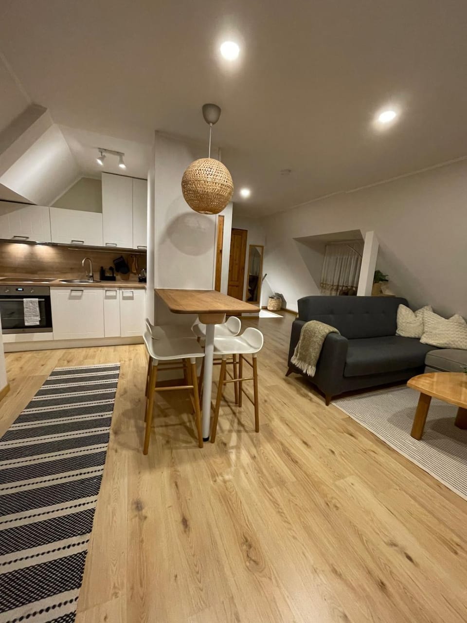 Cozy 1 Bedroom Apartment with Balcony & City Views Apartment in Tallinn