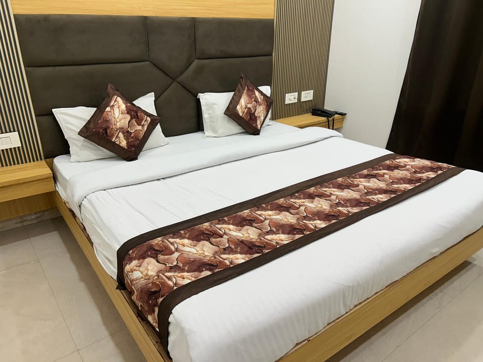 Bedroom, VIP