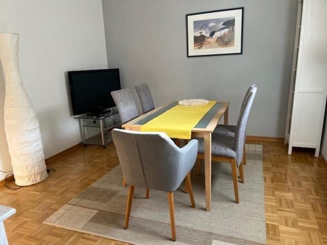 Ferienwohnung im Grünen, Südsauerland, sehr gute Verkehrsanbindung Apartment in North Rhine-Westphalia