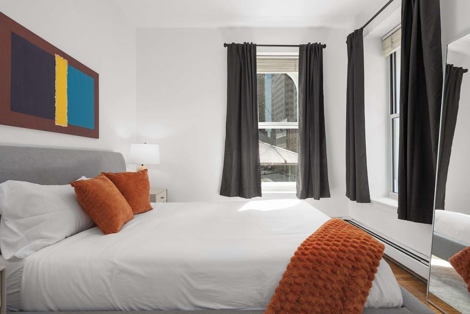 Seaport Place by StayHaus Floor-through 1BR Loft Apartment in Lower Manhattan