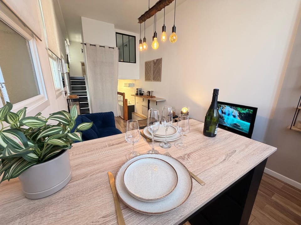 Paulin logement cosy et confortable proche centre Apartment in Reims