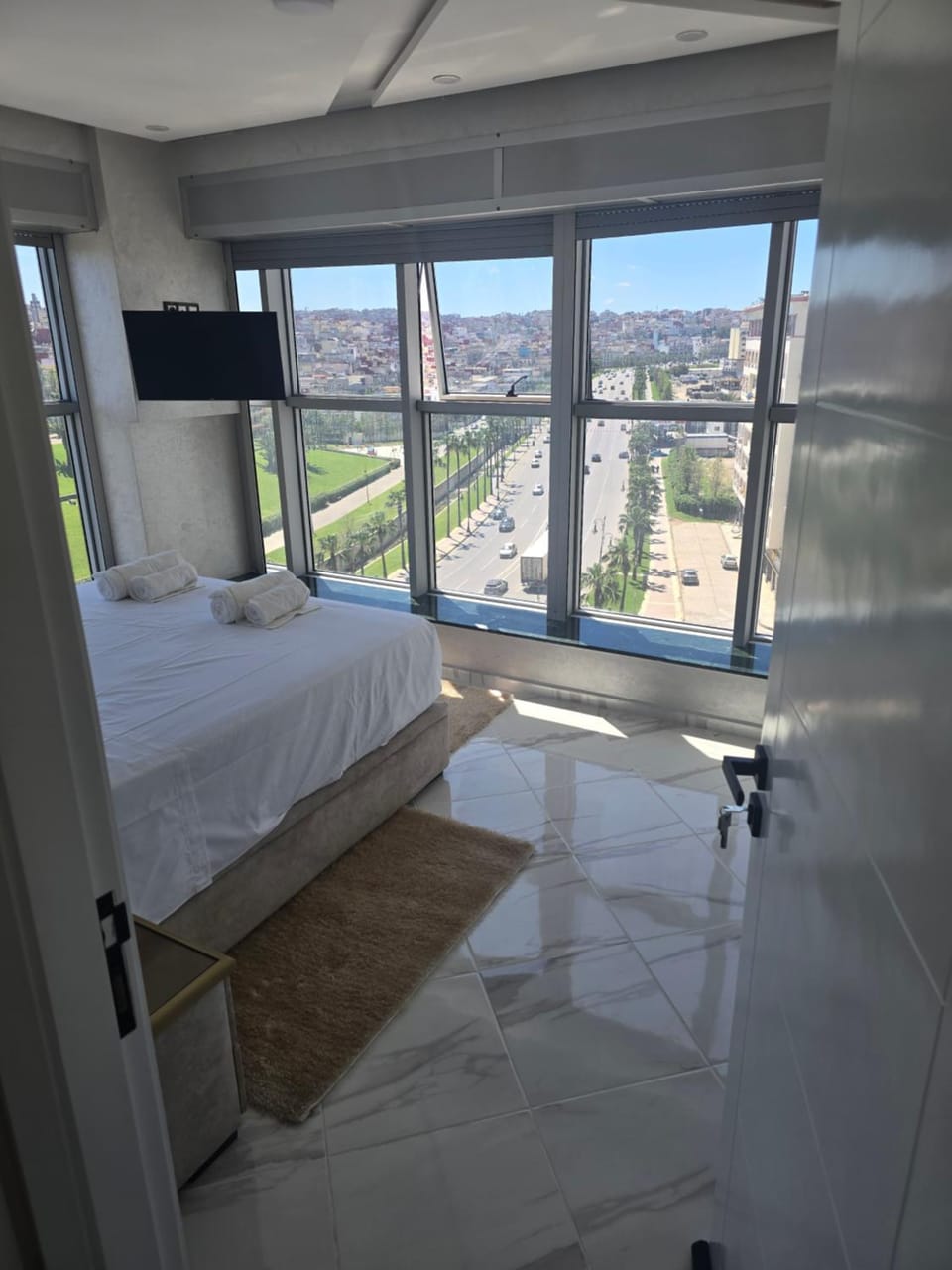 Amazing View Home Stay Apartment in Tangier
