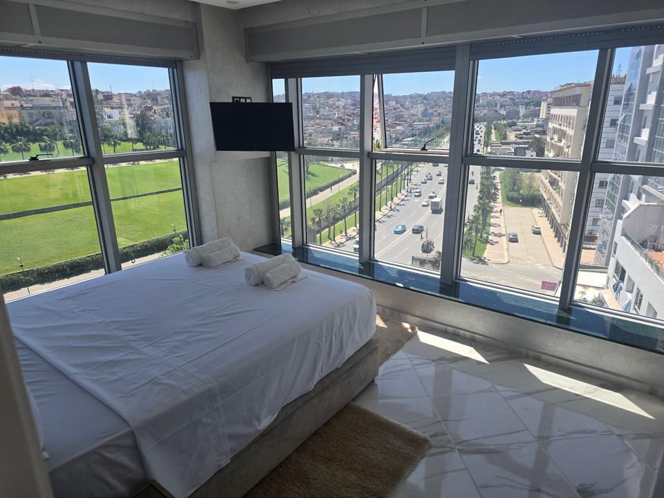 Amazing View Home Stay Apartment in Tangier