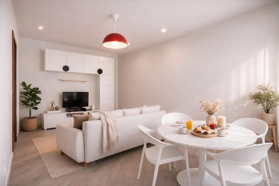 TV and multimedia, Living room, Food and drinks, Seating area, Dining area