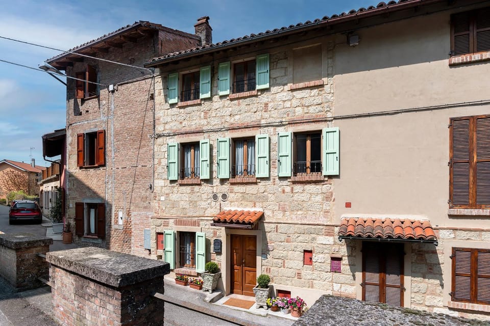 Property building, Neighbourhood, Street view