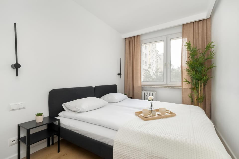 Bed, Photo of the whole room, Bedroom, internet, towels